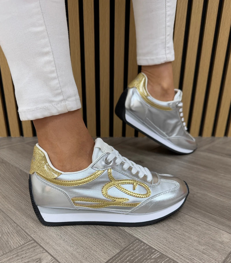 Guess Metallic Trainer