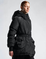 High tech BEWILDER
HIGH TECH
Short padded parka in black nylon