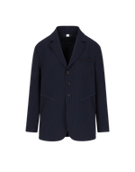 High Tech ASSURE
HIGH TECH
Men’s style jacket in navy pinstripe crêpe