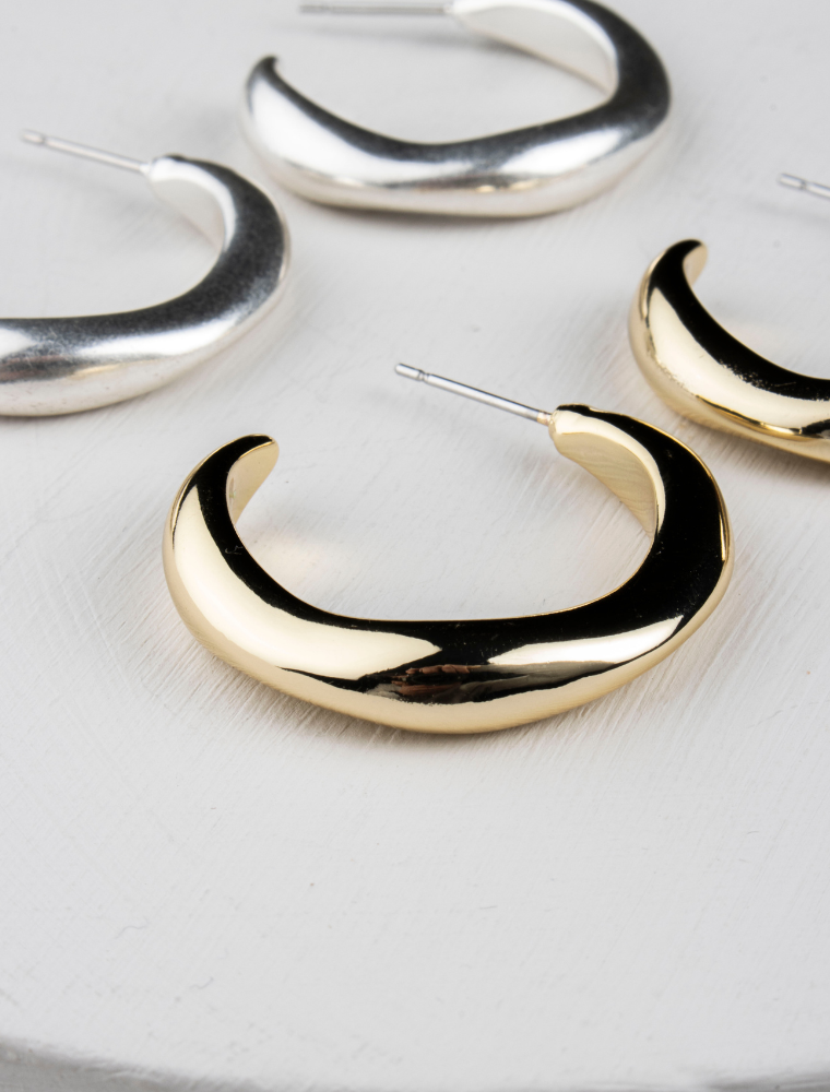 Olia Effie Gold Hoop